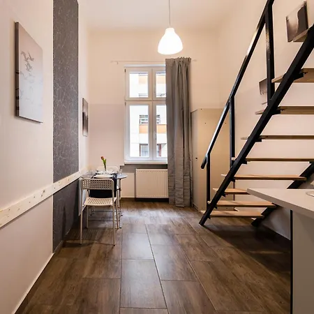 Bp Central Stylish Flats Budapest Exterior photo