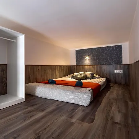 Bp Central Stylish Flats Budapest Exterior photo