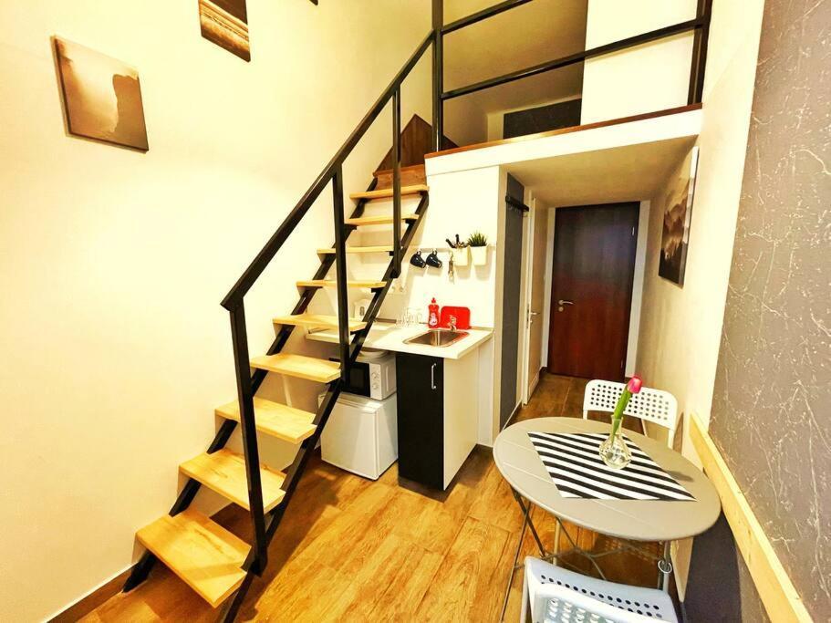 Apartment Bp Stylish Flats